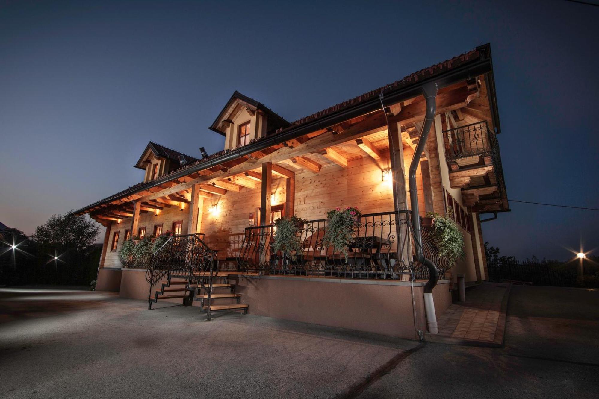 مبيت وإفطار Spodnji Jakobski Dol Wine & Tourism Bracko المظهر الخارجي الصورة